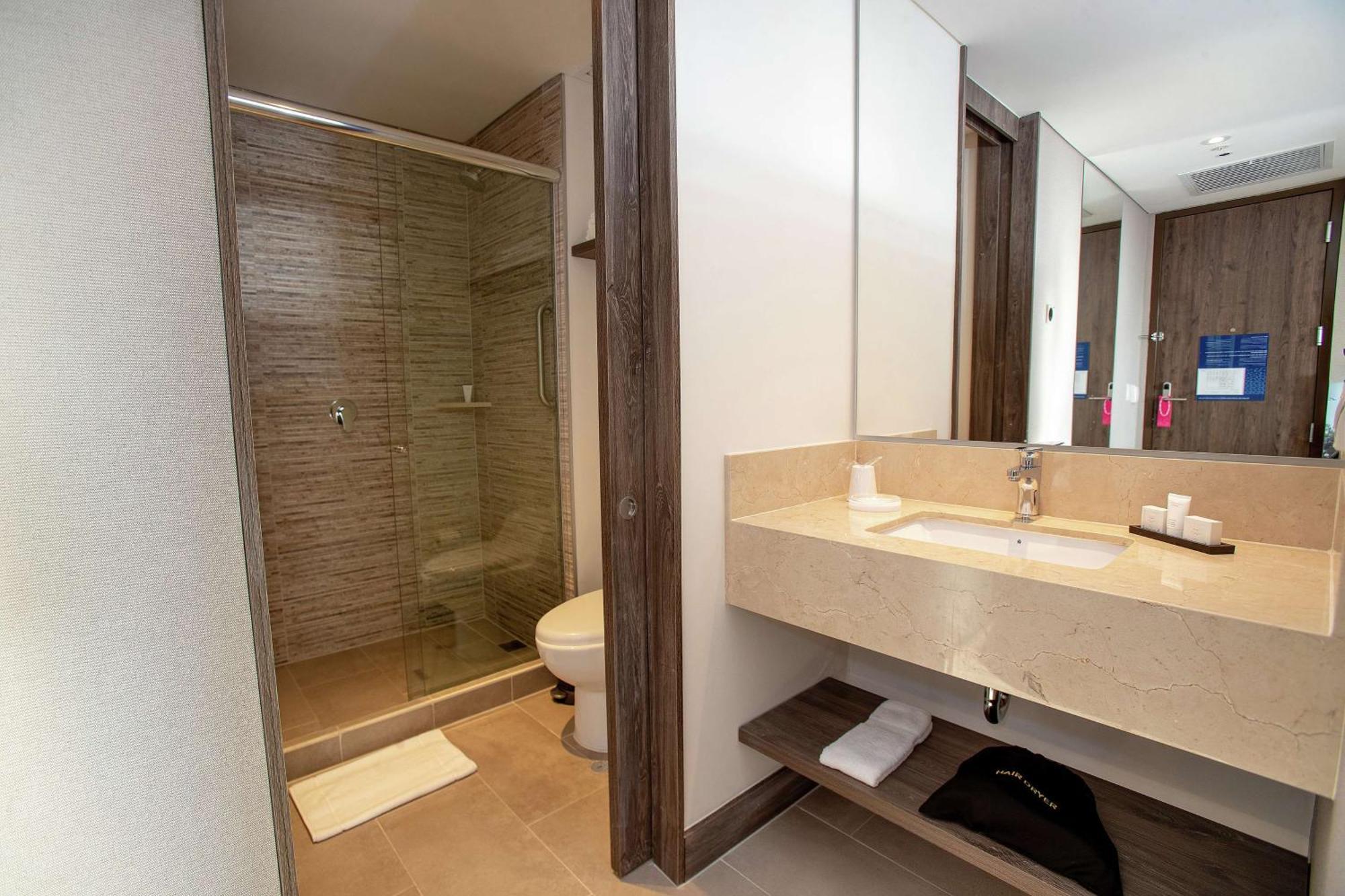 Hampton By Hilton Lima San Isidro Hotel Eksteriør billede